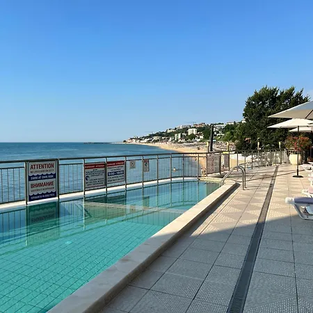 Appartement Azure Kabakum L 2br L Pool L 50m To